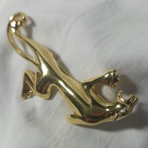 GIOVANNI Gold Tone Panther Brooch Pin